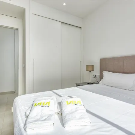 Vivi Homes - Deco Pool, Garden, Terrace &