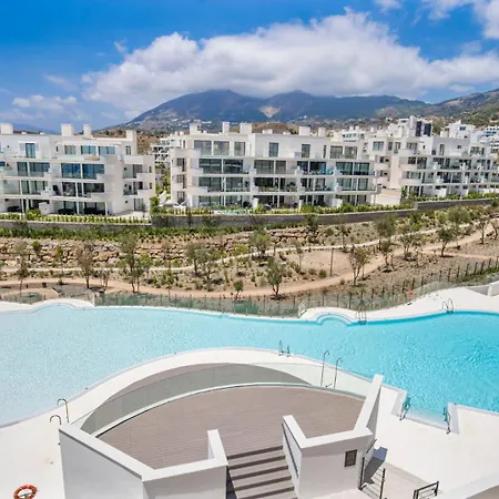 Vivi Homes - Deco Pool, Garden, Terrace & * Fuengirola