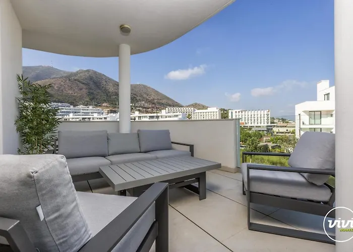 Vivi Homes - Deco Pool, Garden, Terrace&beach *