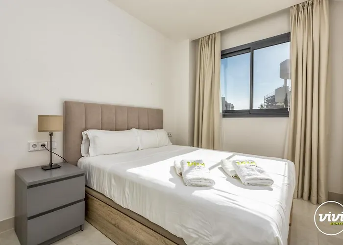 Vivi Homes - Deco Pool, Garden, Terrace&beach *