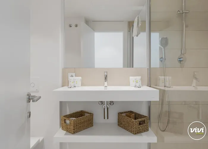 Vivi Homes - Deco Pool, Garden, Terrace&beach Apartamento *