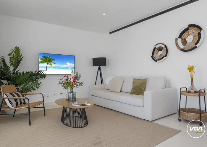 Vivi Homes - Deco Pool, Garden, Terrace&beach Fuengirola