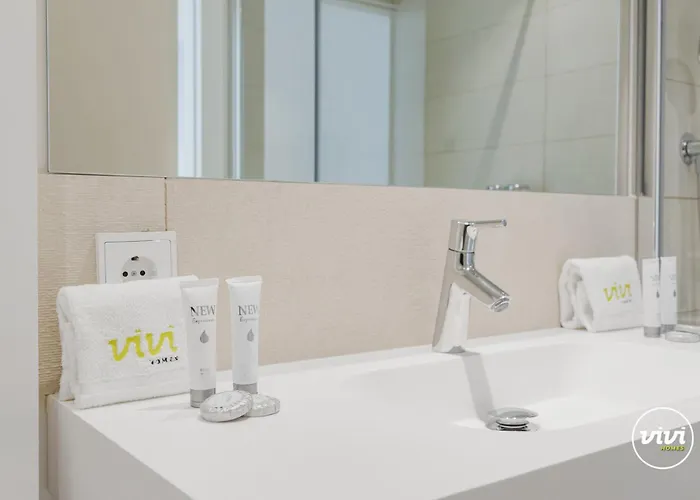 Apartment Vivi Homes - Deco Pool, Garden, Terrace &