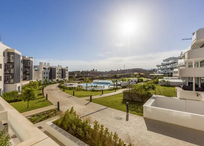 Vivi Homes - Deco Pool, Garden, Terrace&beach Apartamento Fuengirola