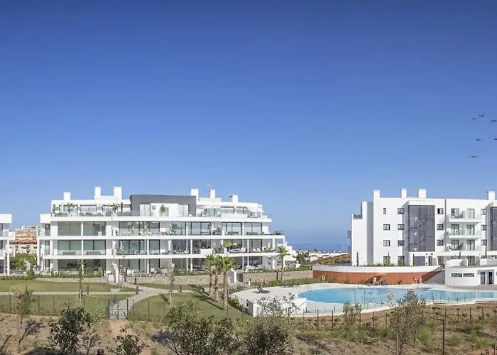 Vivi Homes - Deco Pool, Garden, Terrace&beach Apartamento