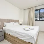 Vivi Homes - Deco Pool, Garden, Terrace & Apartment Fuengirola
