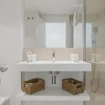 Vivi Homes - Deco Pool, Garden, Terrace & Apartment *